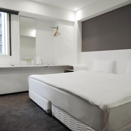 Check Inn Express Taipei Yongkang Luaran gambar